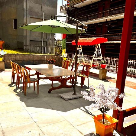 Hotel Hollywood - Top Rated & Most Awarded Property In Manali Exterior photo