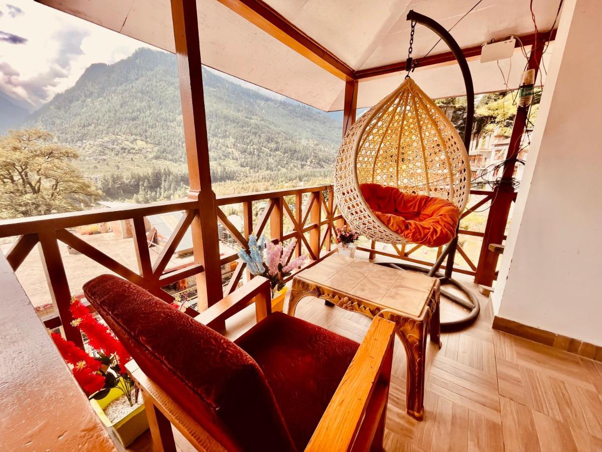 Hotel Hollywood - Top Rated & Most Awarded Property In Manali Exterior photo