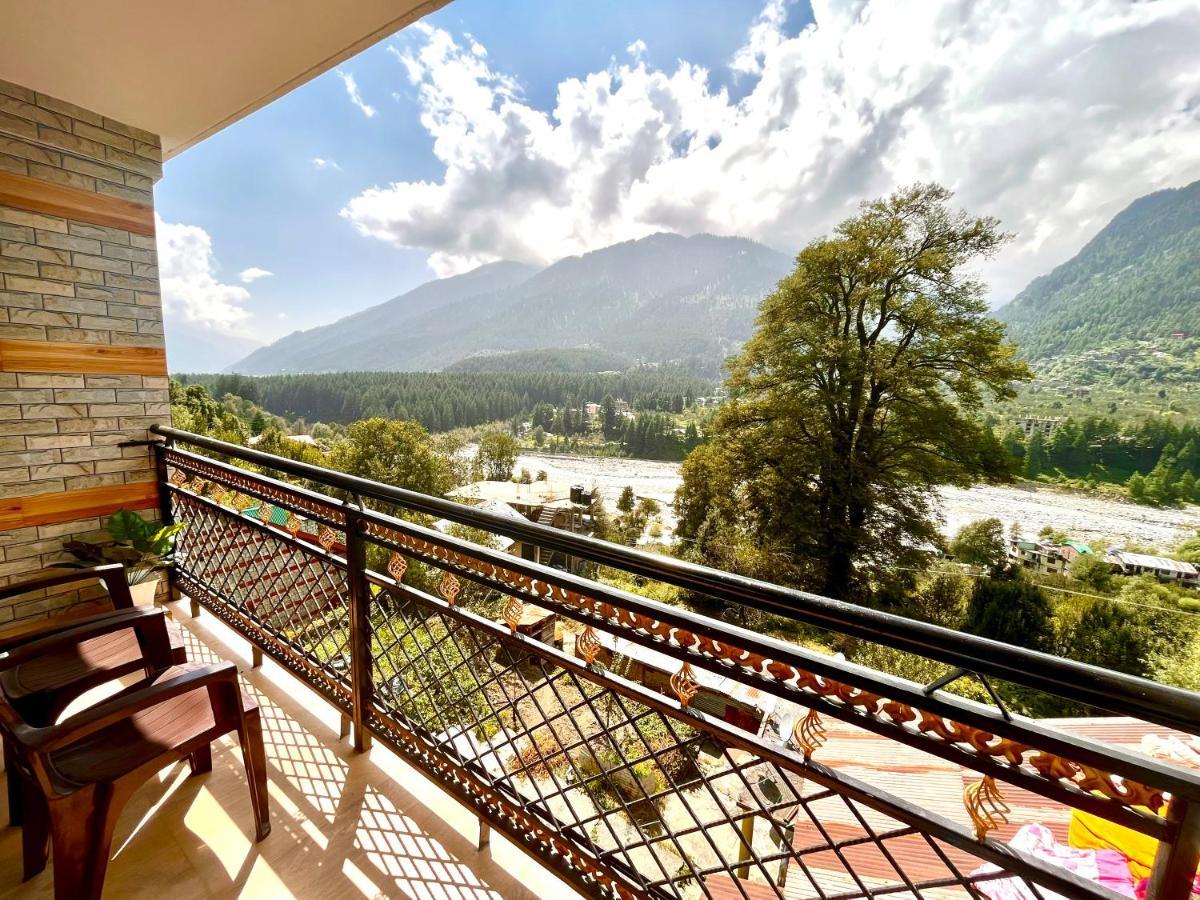 Hotel Hollywood - Top Rated & Most Awarded Property In Manali Exterior photo
