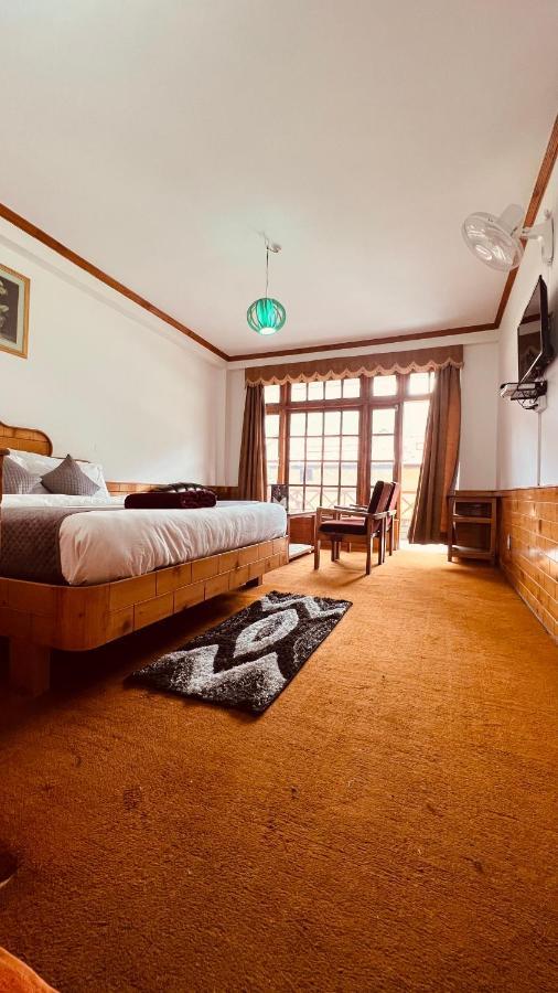 Hotel Hollywood - Top Rated & Most Awarded Property In Manali Exterior photo