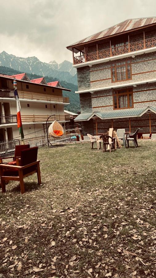 Hotel Hollywood - Top Rated & Most Awarded Property In Manali Exterior photo